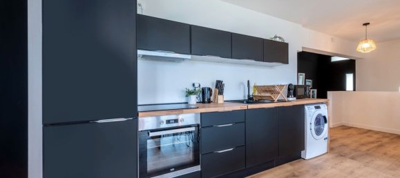 7 rooms Building in Le Havre, France No. 359414 3