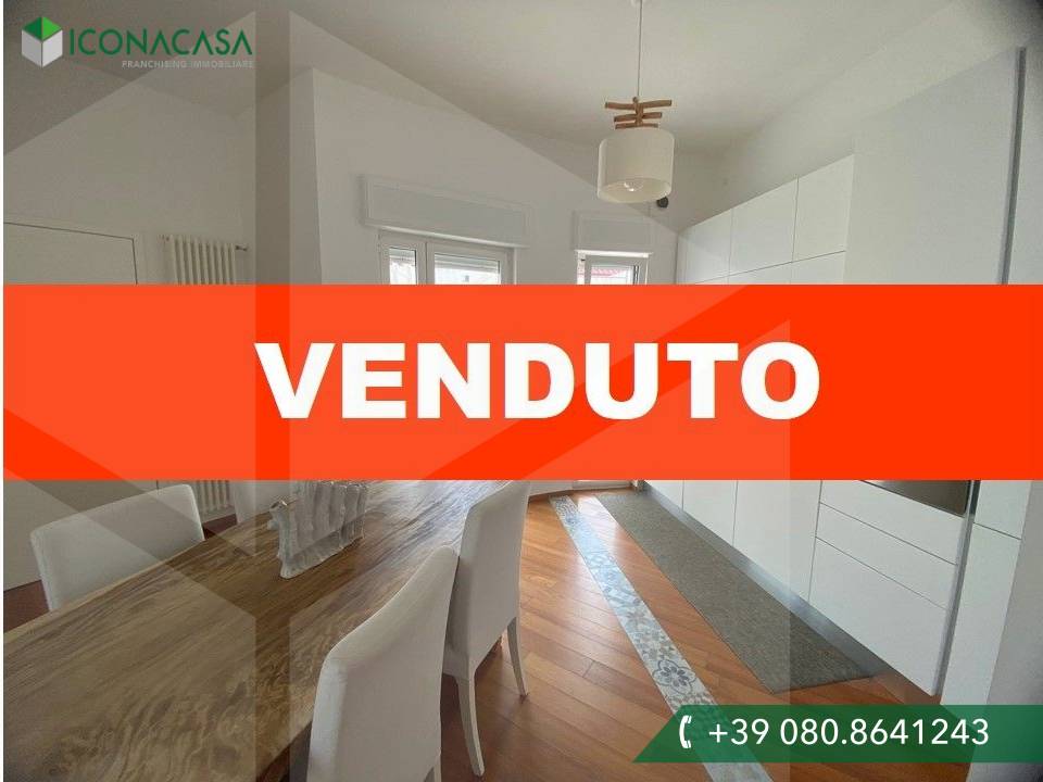 Квартира с 3 комнатами в Бари, Италия № 33877