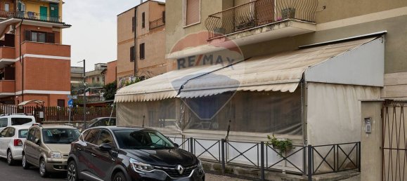 71m² Commercial property in Rome, Italy No. 107746 4
