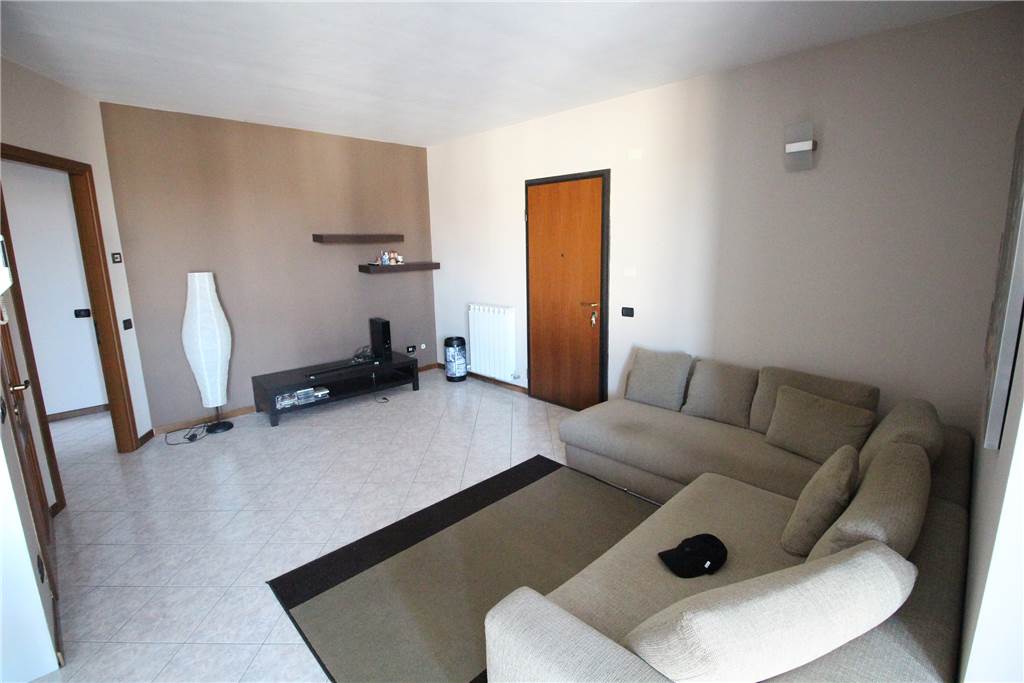 2 Schlafzimmer Wohnung in Filago, Italy, Nr. 77025