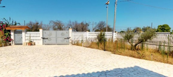 4 bedrooms Villa in Brindisi, Italy No. 263992 36