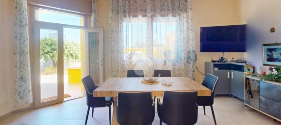 4 bedrooms Villa in Brindisi, Italy No. 263992 9