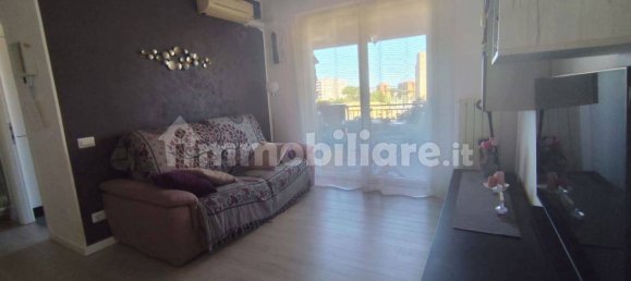 2 rooms Apartment in Rome, Italy No. 260262 3