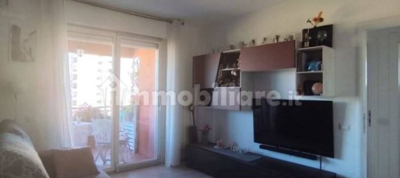 2 rooms Apartment in Rome, Italy No. 260262 2