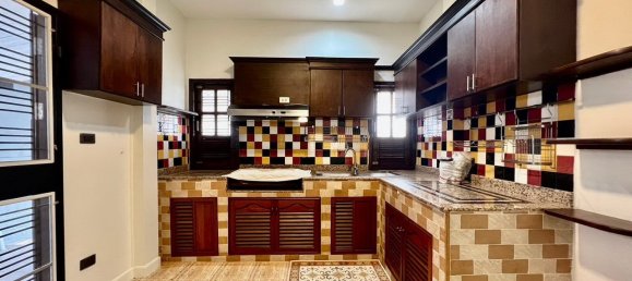 3 Schlafzimmer Cafe / Restaurant in Pattaya, Thailand, Nr. 5747 21