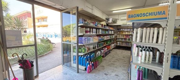 Imóvel comercial em Naples, Italy 70 m² N.º 274133 2