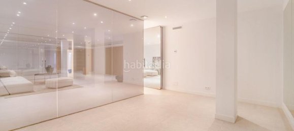 6 bedrooms House in Marbella, Spain No. 105769 14