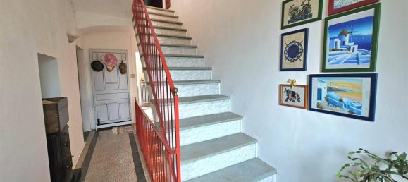 7 rooms House in Valdilana, Italy No. 28744 17