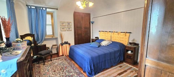7 rooms House in Valdilana, Italy No. 28744 18