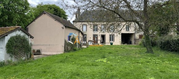 6 Schlafzimmer Stadthaus in Courtenay, France, Nr. 73559 2