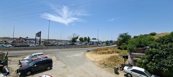 80m² Commercial property in Andalusia, Spain No. 140672 14