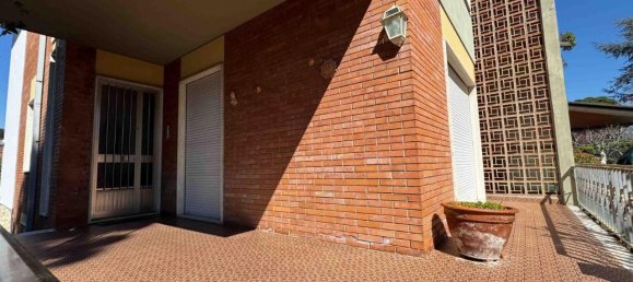 11 rooms Villa in Pietrasanta, Italy No. 169219 5