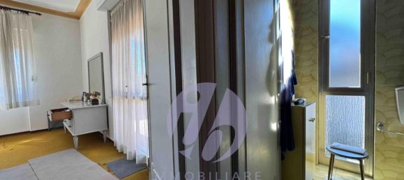 11 rooms Villa in Pietrasanta, Italy No. 169219 23