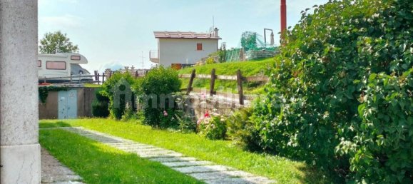 2 bedrooms Apartment in Erbezzo, Italy No. 297760 11