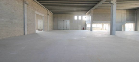 1 room Warehouse in Rovato, Italy No. 125164 4
