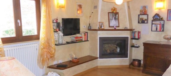 7-salle Maison à Umbertide, Italy No. 125037 3