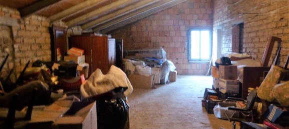 7-salle Maison à Umbertide, Italy No. 125037 24