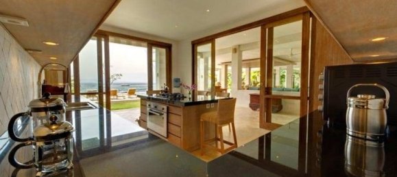 Villa de 6 dormitorios en Candi dasa, Indonesia No. 2887 23