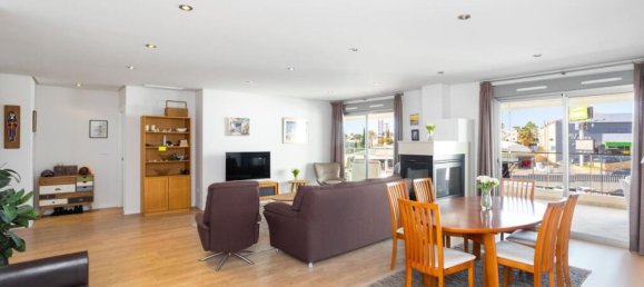 Apartamento de 4 dormitorios en Alicante, Spain No. 185748 16