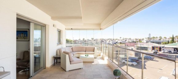 Apartamento de 4 dormitorios en Alicante, Spain No. 185748 12