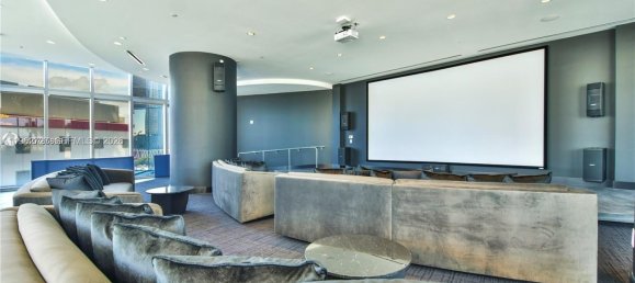 Propriedade comercial T2 em Miami, EUA N.º 614311 14