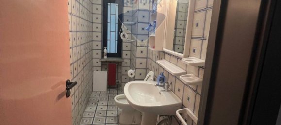 3300m² Warehouse in Bari, Italy No. 63225 7