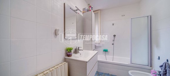 Apartamento de 2 dormitorios en Cassano Magnago, Italy No. 321515 27