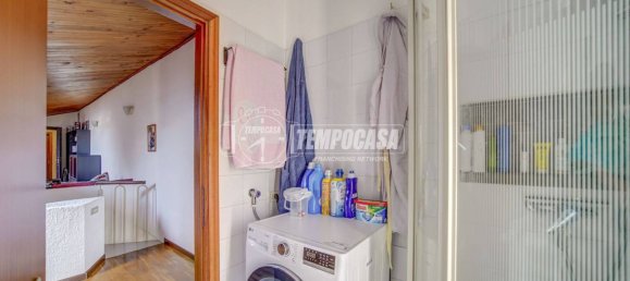 Apartamento de 2 dormitorios en Cassano Magnago, Italy No. 321515 10