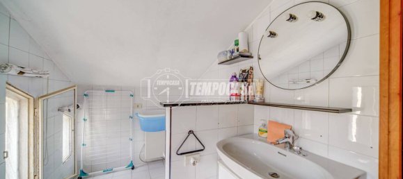 Apartamento de 2 dormitorios en Cassano Magnago, Italy No. 321515 9