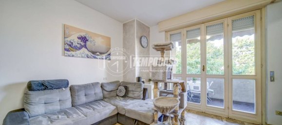 Apartamento de 2 dormitorios en Cassano Magnago, Italy No. 321515 17