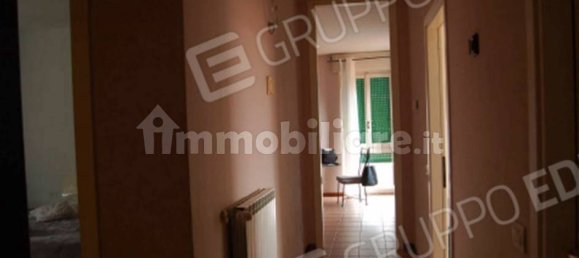 Apartamento de 2 dormitorios en Cassano Magnago, Italy No. 52890 7