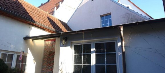 11 rooms Building in Wittenberg, Germany No. 266018 6