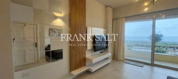 3 bedrooms Apartment in Marsalforn, Malta No. 6129 2