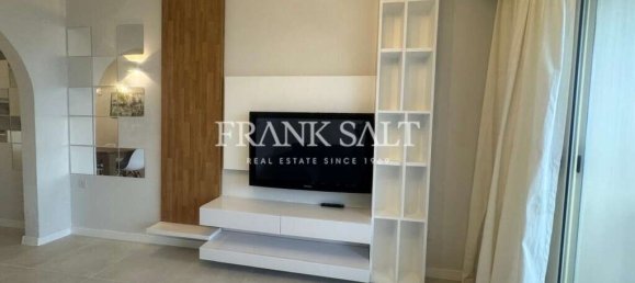 3 bedrooms Apartment in Marsalforn, Malta No. 6129 4