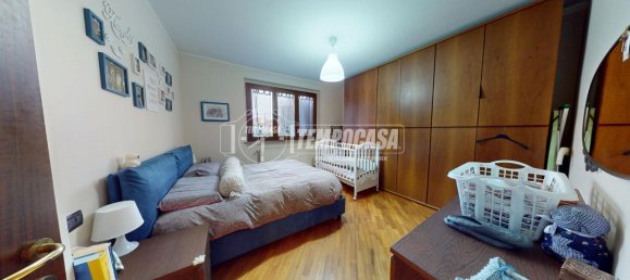 5 rooms House in Volpiano, Italy No. 72271 10