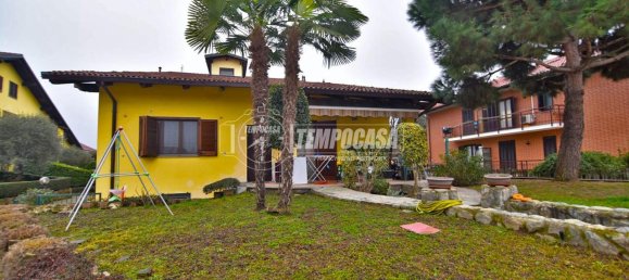 5 rooms House in Volpiano, Italy No. 72271 3
