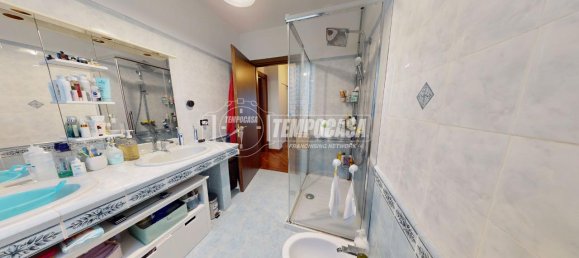 5 rooms House in Volpiano, Italy No. 72271 9