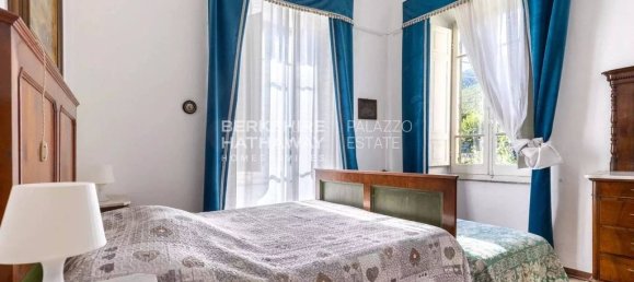 Квартира с 3 спальнями в Лоано, Италия № 296890 15