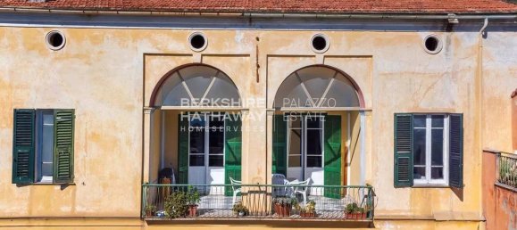 Квартира с 3 спальнями в Лоано, Италия № 296890 2