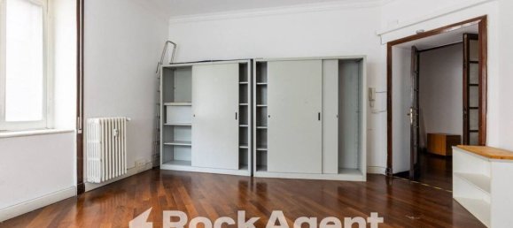 6 bedrooms Villa in Rome, Italy No. 334925 16