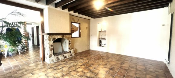 4 bedrooms House in Noailles, France No. 76823 3