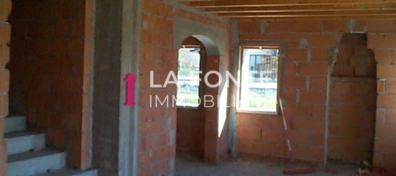 5 rooms House in Vigonza, Italy No. 197151 2