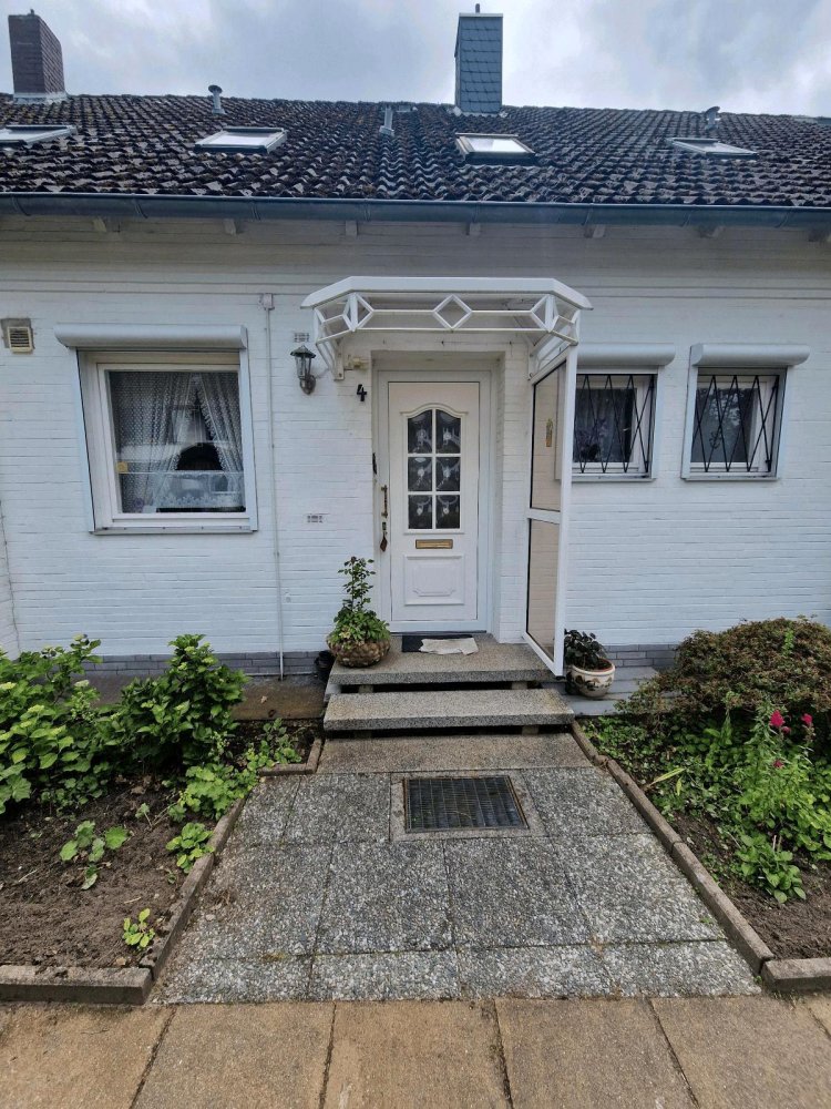 3 bedrooms Townhouse in Heidekreis, Germany No. 291431