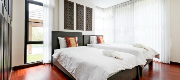 4 chambres house à vendre à Pattaya, Chonburi, Eastern Thailand, Thailand № 160 17