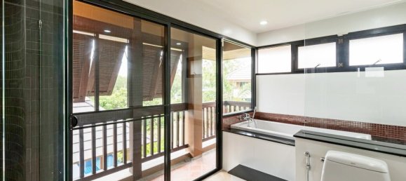 4 chambres house à vendre à Pattaya, Chonburi, Eastern Thailand, Thailand № 160 21