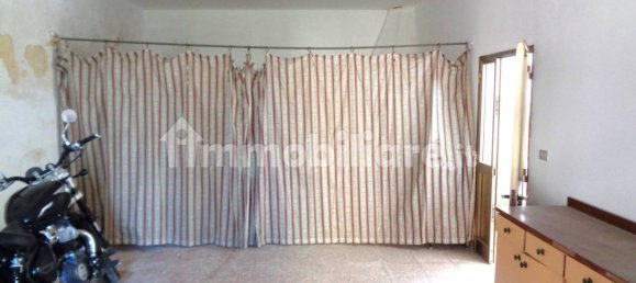 2 Schlafzimmer Haus in Matino, Italy, Nr. 86751 21