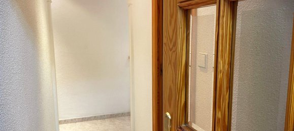 2 bedrooms Apartment in Alicante, Spain No. 178048 3