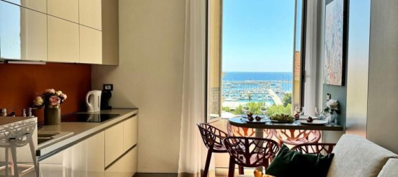 2 rooms Apartment in Imperia, Italy No. 267909 3