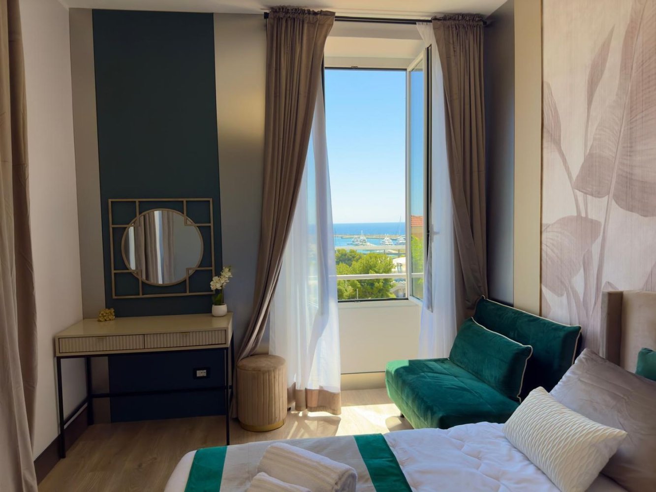 2 rooms Apartment in Imperia, Italy No. 267909