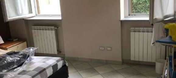 5 bedrooms Apartment in Gazzada Schianno, Italy No. 359548 12
